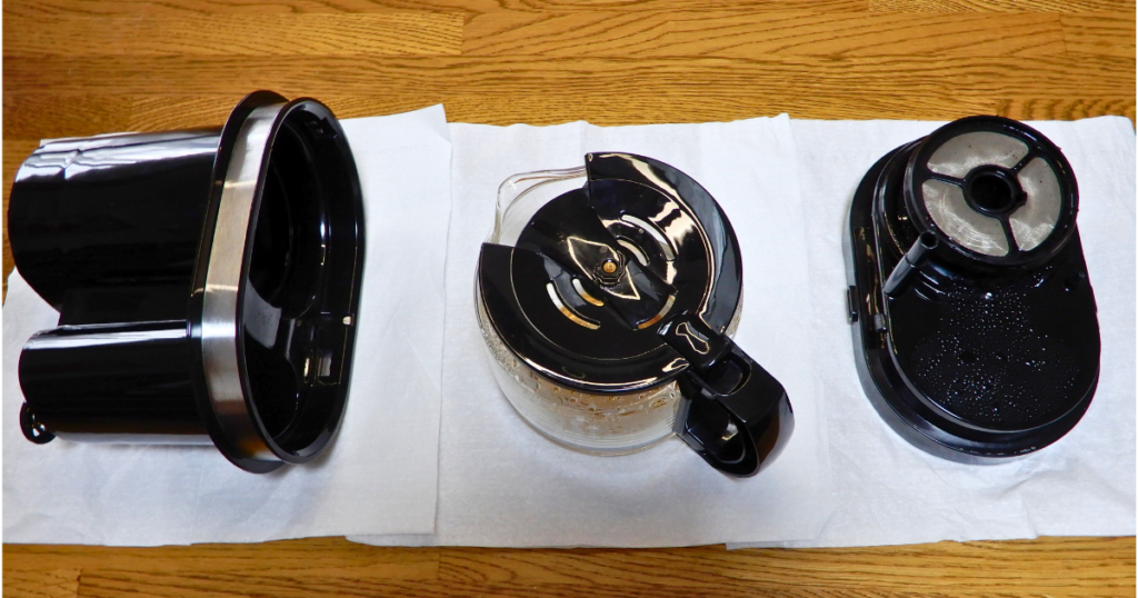 シロカのコーヒーメーカーの洗うパーツは主に3つ